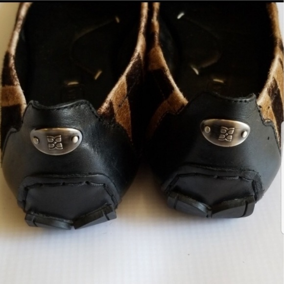 BgbcMaxazria shoes size 7.5 - Picture 3 of 8